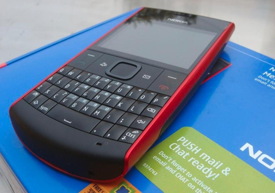 Nokia X2-01 Color Red Black Qwerty photo