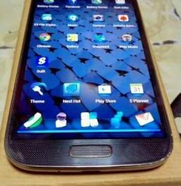Samsung galaxy s4 LTE i9505 photo