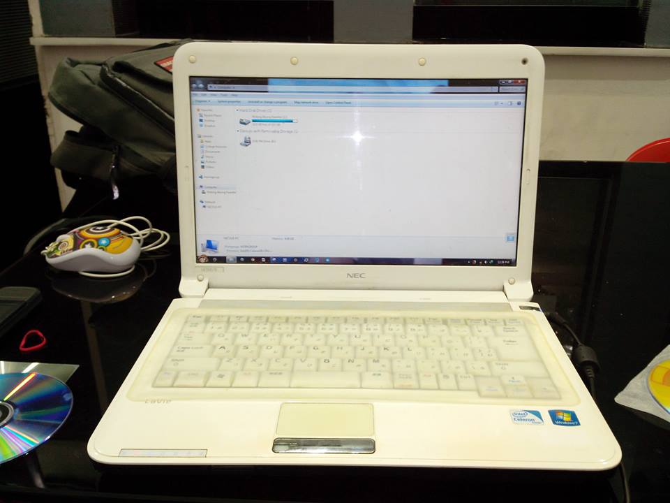 Nec Laptop core i3 photo