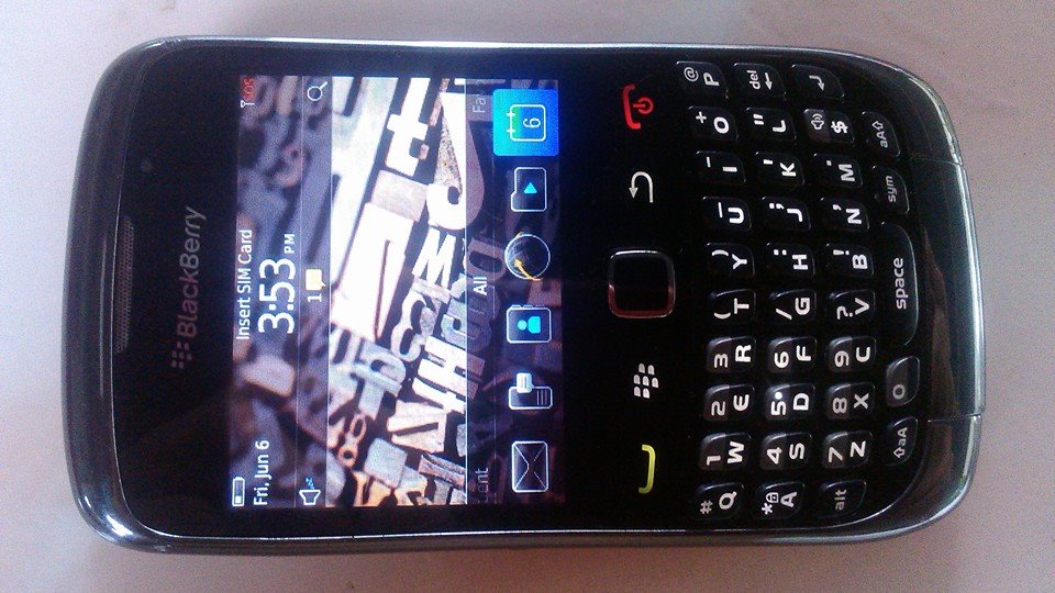Blackberry Curve 9300 UNIT ONLY photo