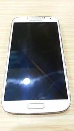 Samsung Galaxy S4 16gb 4G LTE GT-I9505 photo