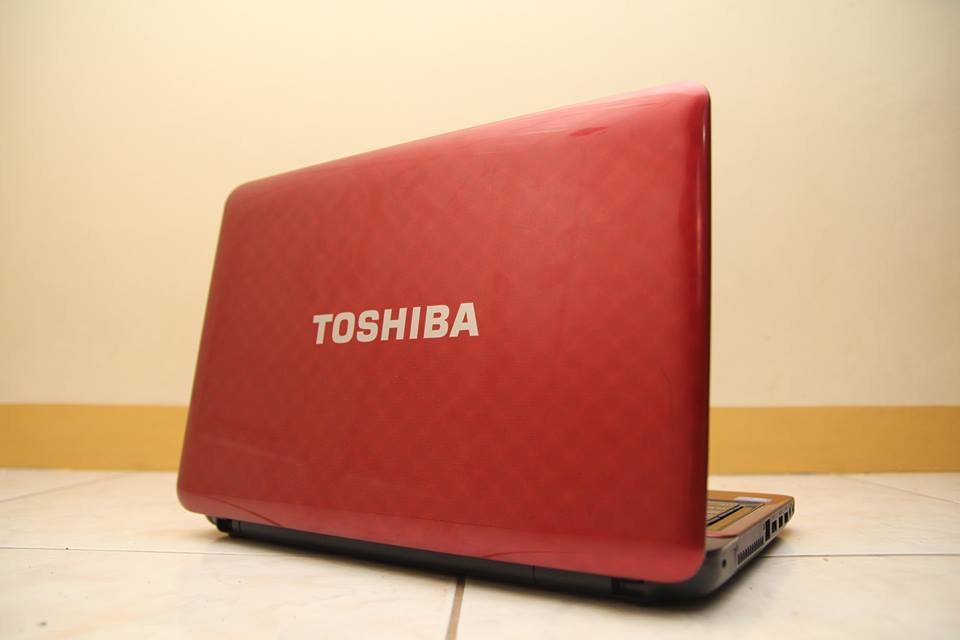 Toshiba Satellite L745 photo